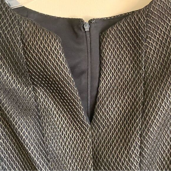 Julia Jordan Fit and Flare Split Neck Mesh Metallic Dress Black Gold Size 10 - Picture 7 of 16